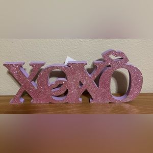 Valentines Wooden XOXO Sign Tabletop Decor
